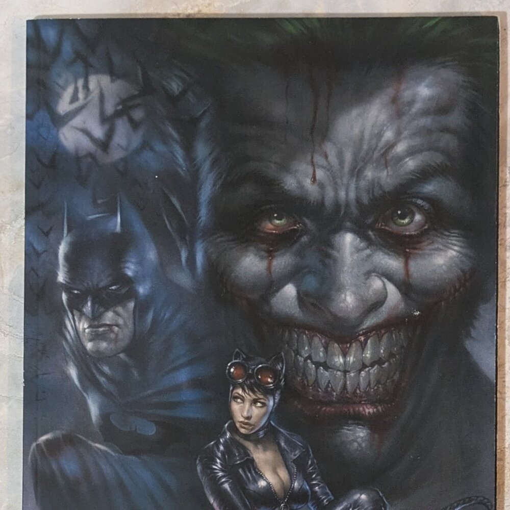 DETECTIVE COMICS #1000 PARRILLO VIRGIN VARIANT DC COMICS BATMAN JOKER CATWOMAN - Picture 3 of 4